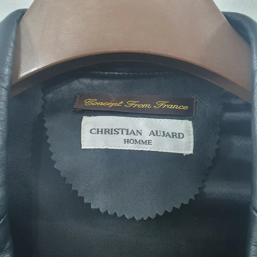 [BUNJANG] Christian Ojar Men&