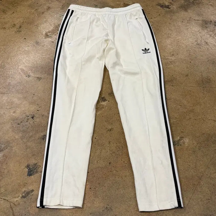 [BUNJANG] Adidas Three-Stripe Track Pants (Ivory) / [정품/M] 아디다스 삼선 트랙 바지 아이보리