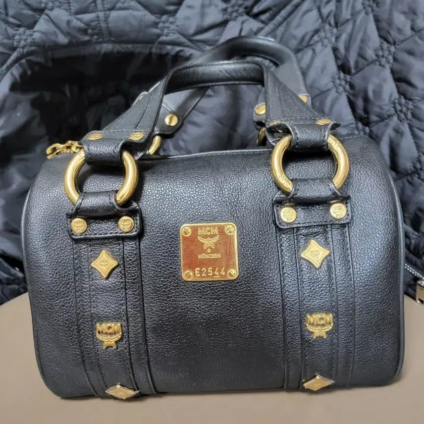 [BUNJANG] MCM Leather Mini Tote Bag / MCM 블랙 레더 토트백 미니백