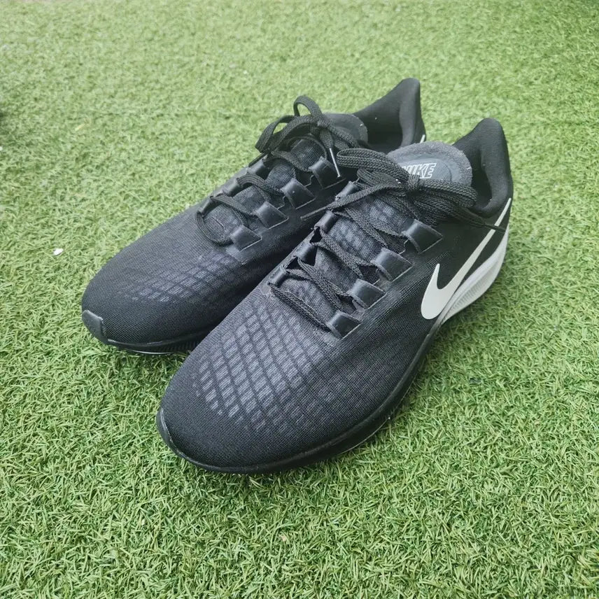 [BUNJANG] Nike Air Zoom Pegasus 37 Black White Men&
