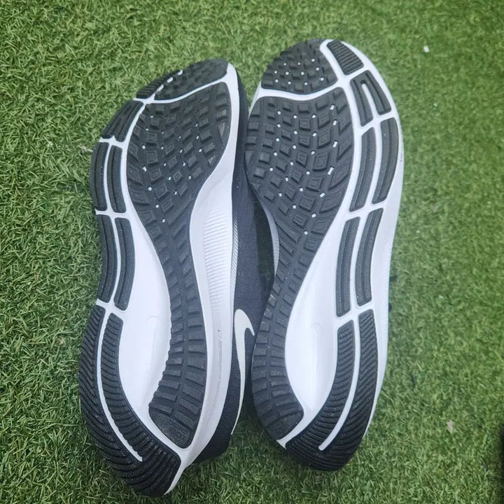 [BUNJANG] Nike Air Zoom Pegasus 37 Black White Men&