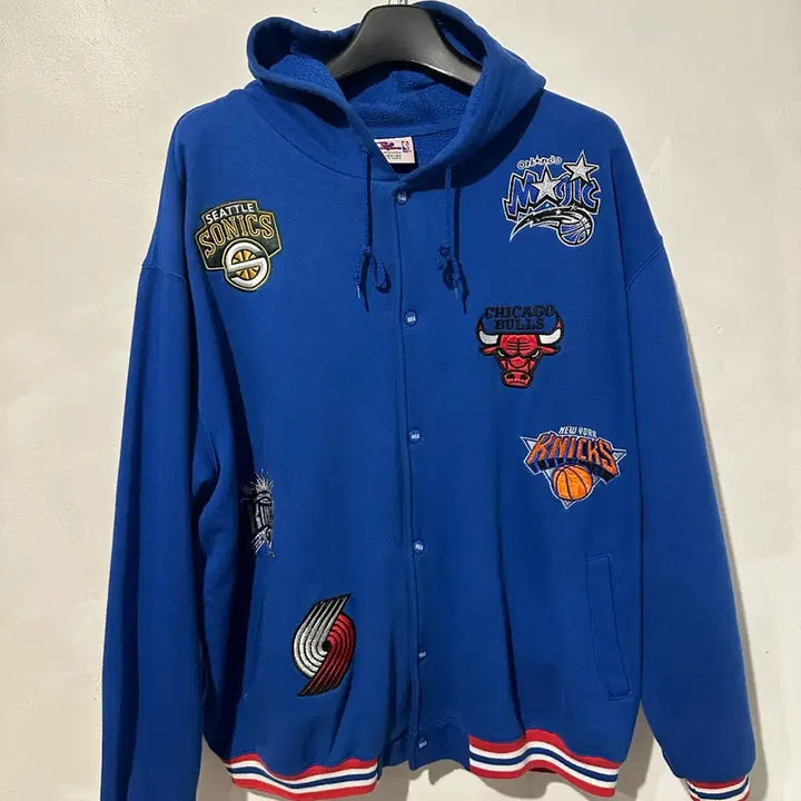 [BUNJANG] NBA 00s Vintage Snap Hooded Jacket / 빈티지 00s NBA 스냅 후드자켓