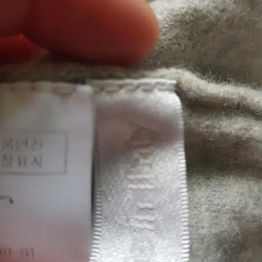 [BUNJANG] O Je Second Italian Lightweight Knit Sweater / 오제세컨 이태리 가볍고 따뜻한 니트 1사이즈