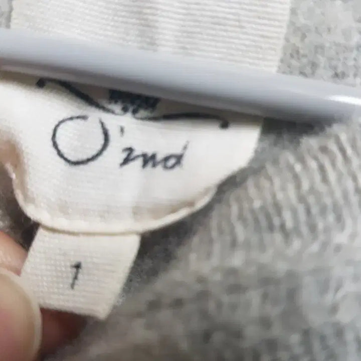 [BUNJANG] O Je Second Italian Lightweight Knit Sweater / 오제세컨 이태리 가볍고 따뜻한 니트 1사이즈