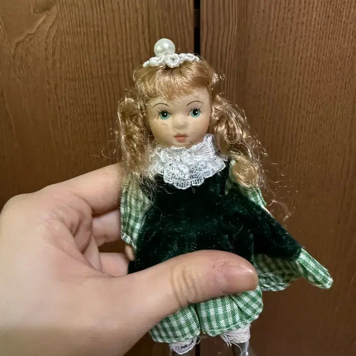 [BUNJANG] Vintage Doll Green Check Dress / 빈티지 인형 그린 체크 드레스 금발머리