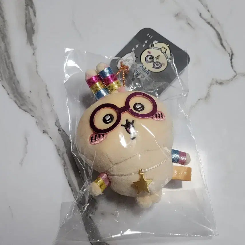 [BUNJANG] Cheekawaii Glow-in-the-Dark Usagi Mascot / 치이카와 야광 우사기 마스코트