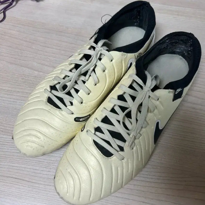 [SOLD OUT] [275] 나이키 티엠포 레전드 10 AG
