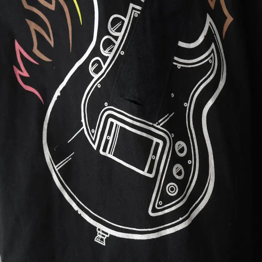 [BUNJANG] ThinkGeek Guitar T-shirt / 띵크 긱 기타 티셔츠