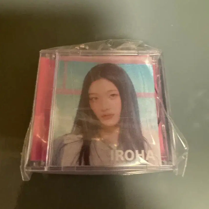 [BUNJANG] ILLIT IROHA Gacha Keyring (Sealed) / 아일릿 이로하 가챠 키링 미개봉