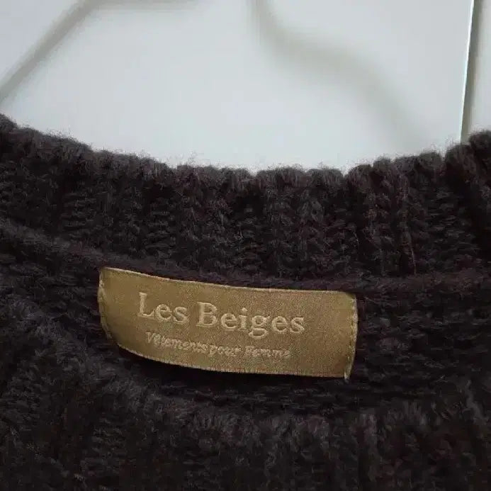 [BUNJANG] 45th Street Crop Round Knit - Brown / 45번가 레스베이지 크롭 라운드 니트 - 브라운