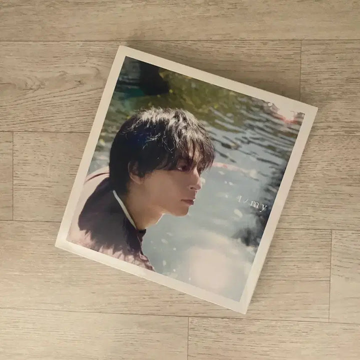 [BUNJANG] Mahiro Takasugi Autographed Photobook / 일본배우 타카스기 마히로 친필싸인 사진집