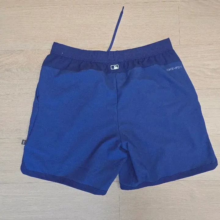 [BUNJANG] Nike Authentic Dri-FIT Toronto Blue Jays Shorts XL / 나이키 어센틱 드라이핏 토론토 블루제이스 반바지 2XL(34~36)