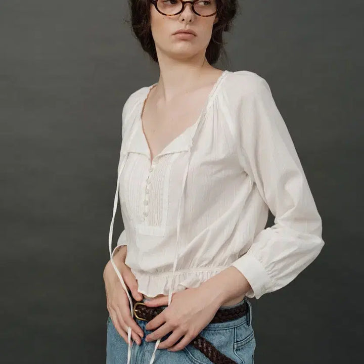 [BUNJANG] Thebarnett Pleatib Blouse / 더바넷 Pleatib Blouse 플리팁 블라우스