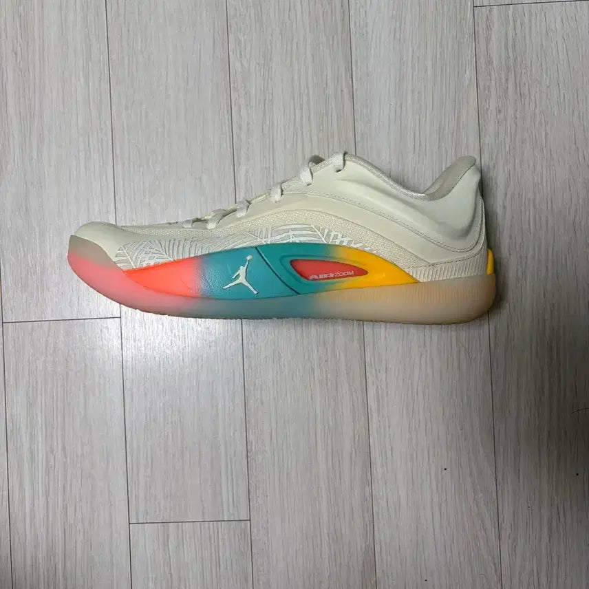 [BUNJANG] ZION 4 (285) Sneakers / 자이언4(285)