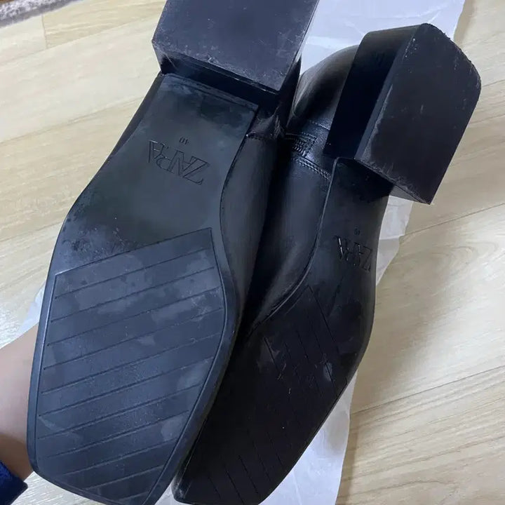 [BUNJANG] ZARA Leather Ankle Boots / 자라 가죽 부츠 블랙 40