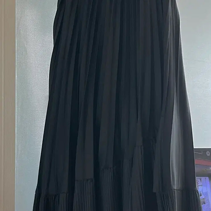 [BUNJANG] Black Pleated Long Skirt / 블랙 플리츠 롱 스커트