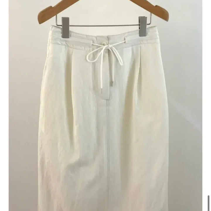 [BUNJANG] The Brunch Becky String H-Line Long Skirt Cream (M) / 더 브런치 BR베키 스커트 스트링 H라인 롱치마 크림m