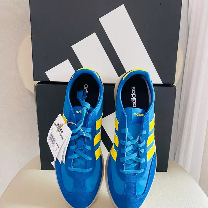 [SOLD OUT] 국내정품 아디다스 바레다 디코드 블루 270 사이즈 새상품
