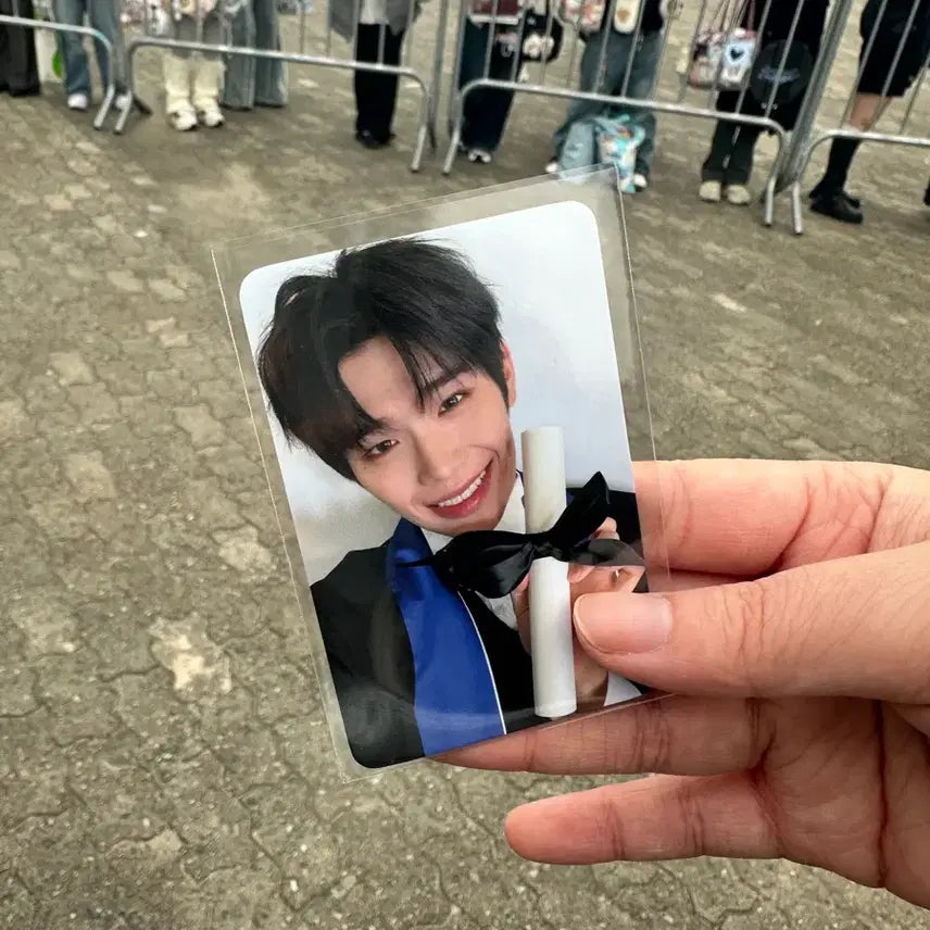[BUNJANG] ZEROBASEONE Kim Taerae Photocard / 제로베이스원 중콘 제로즈존 day2 김태래 포카 양도