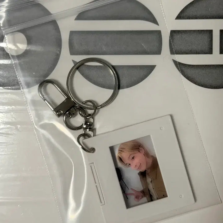 [BUNJANG] BTS Jimin Arirang POB Film Keyring / 지민 아리랑 예판 특전 필름키링