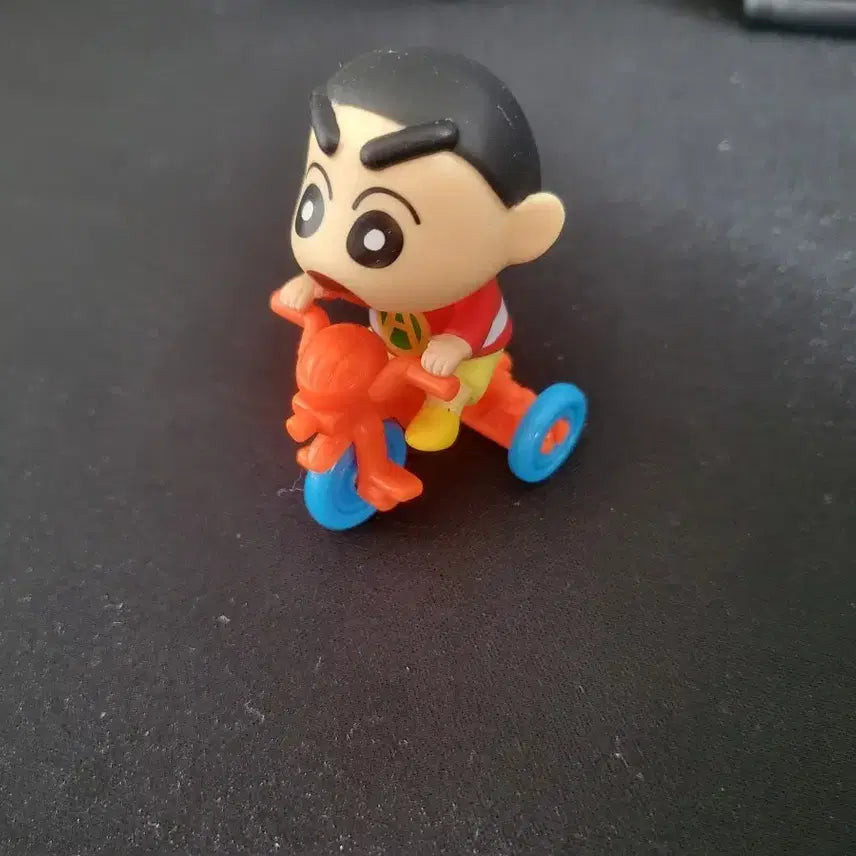 [BUNJANG] Crayon Shin-chan Figure / 짱구 가챠 피규어 팝니다