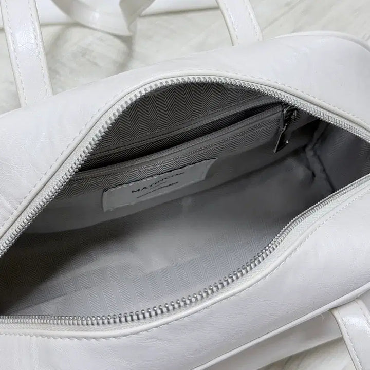 [BUNJANG] Martin Cox Lilia Shoulder Bag - Cream / 마틴콕스 Lilia Shoulder (릴리아 숄더백) Cream