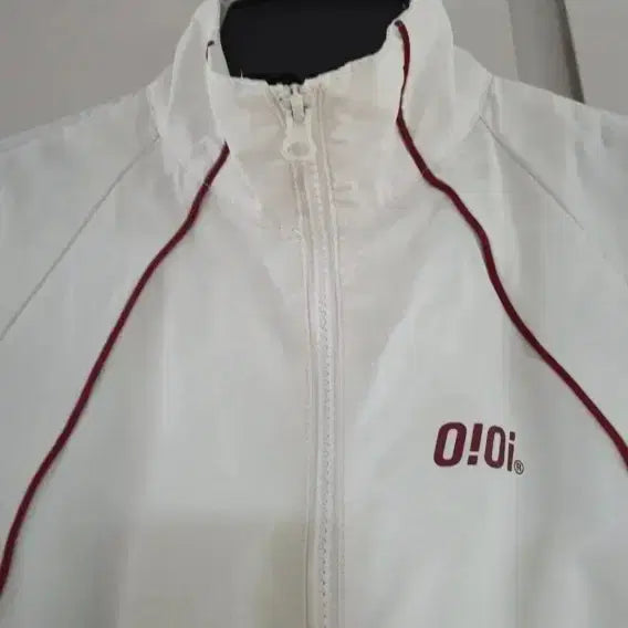 [BUNJANG] OiOi Crop Windbreaker Jacket / 오아이오아이 크롭 바람막이 여성
