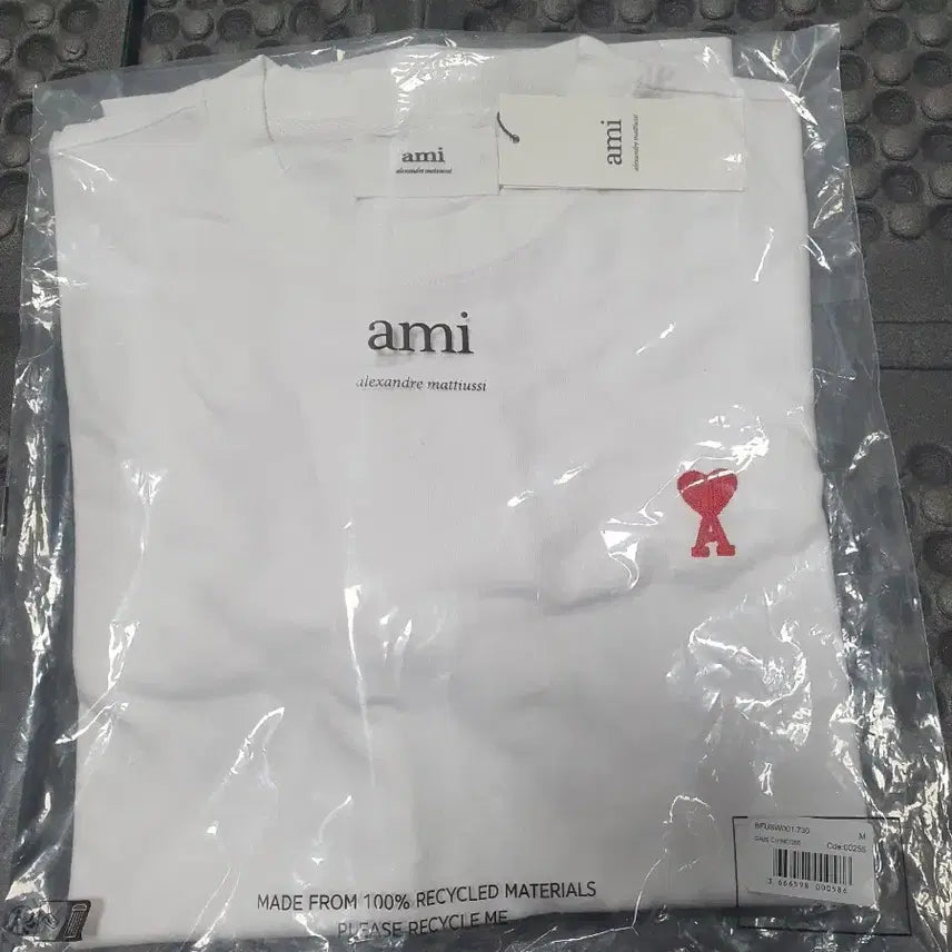 [BUNJANG] BTS Small Heart Logo Long Sleeve T-shirt White M / 아미 스몰 하트 로고 긴팔 티셔츠 화이트m