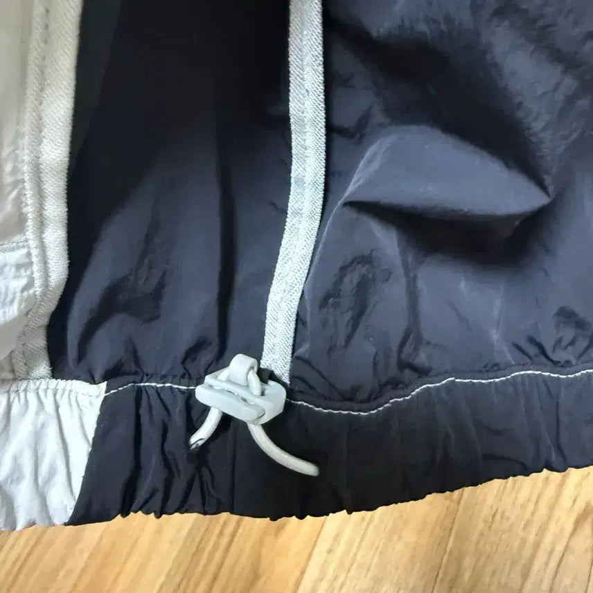 [BUNJANG] New Balance Windbreaker Jacket (95) / 뉴발란스 바람막이 95