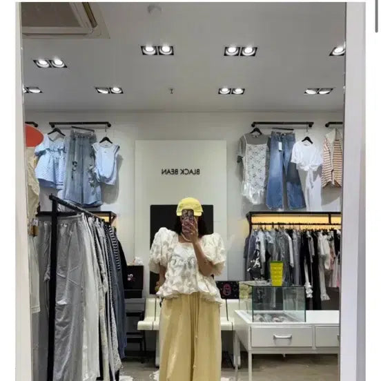 [BUNJANG] J-Fit Bubble Pompom Square Blouse / 버블 블라우스 폼폼 블라우스 스퀘어블라우스 새제품 제이핏