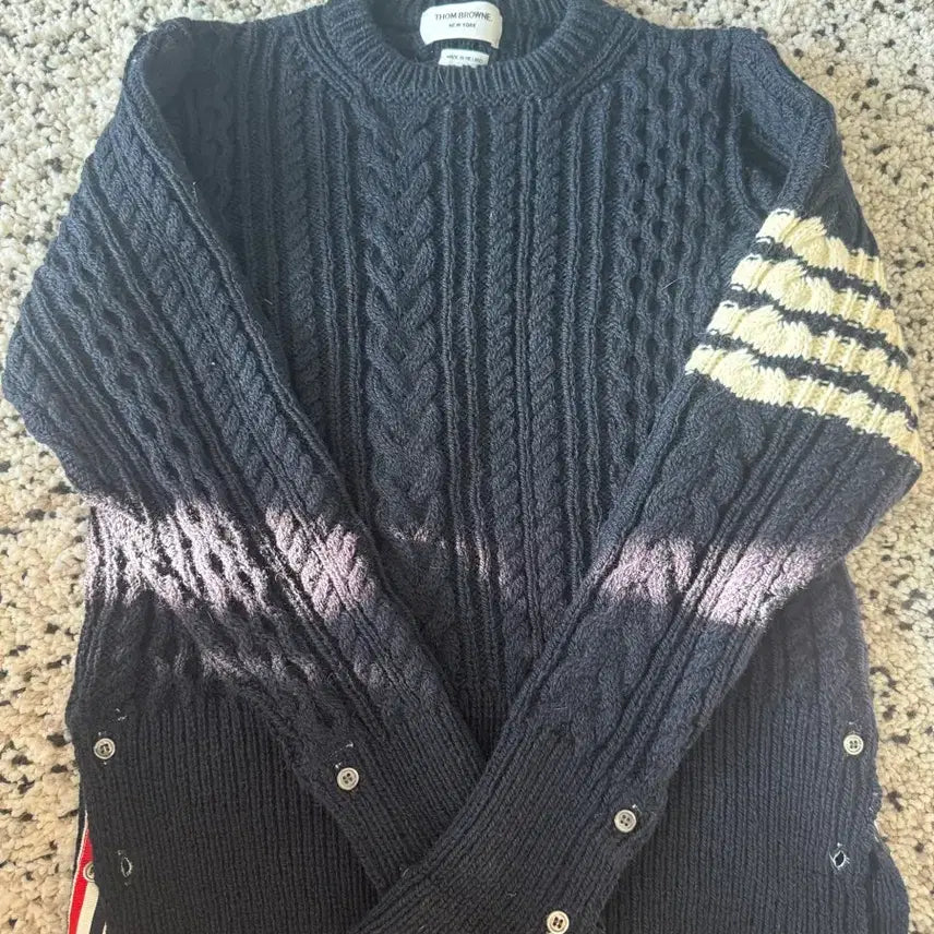 [BUNJANG] Thom Browne Donegal Cable Crewneck Pullover Navy / [4]톰브라운 도네갈 케이블 사선 크루넥 풀오버 네이비