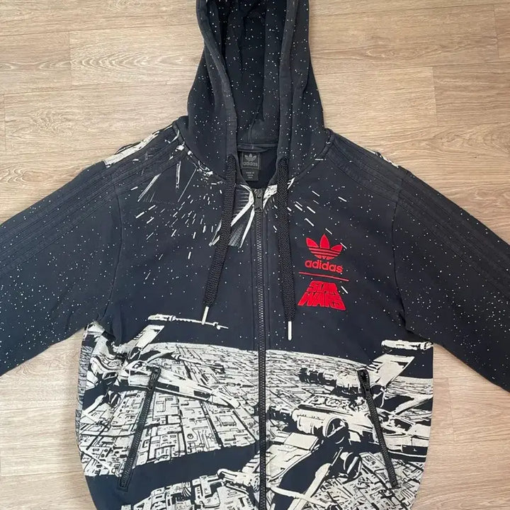 [BUNJANG] Adidas Star Wars Collaboration Hooded Zip-up / [M] 아디다스 스타워즈 콜라보 후드집업