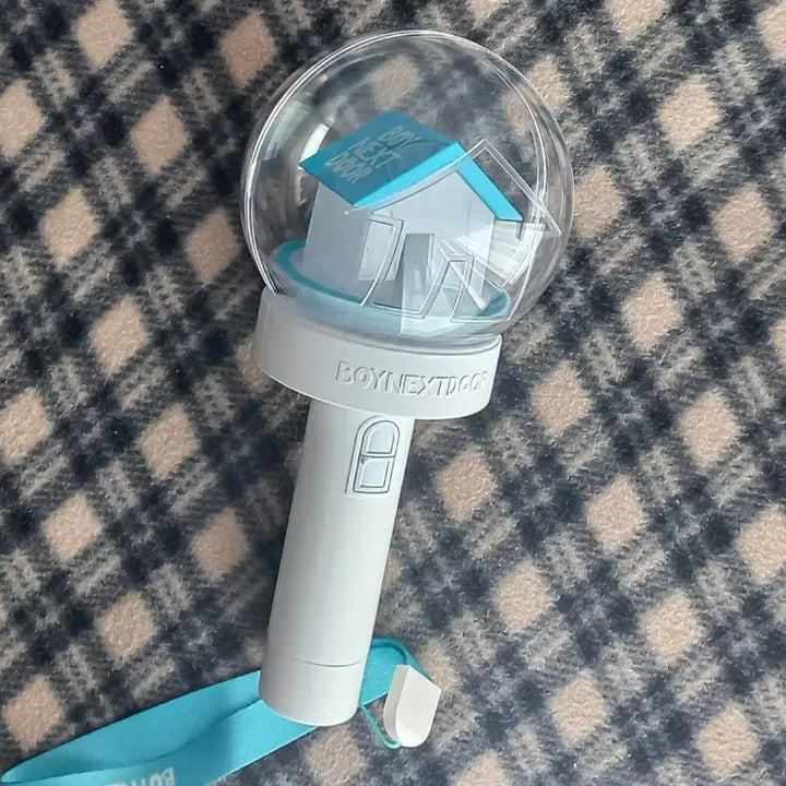[BUNJANG] BOYNEXTDOOR Official Light Stick / 보이넥스트도어 보넥도 응원봉 원더스틱 팝니다