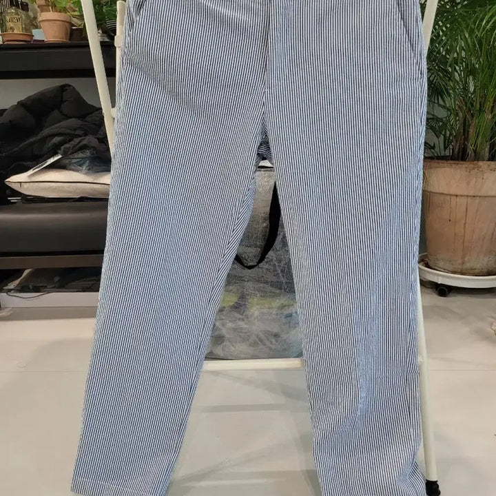 [BUNJANG] Brooks Brothers Seersucker Striped Pants / 하와이의 여유를 담은, 브룩스브라더스 시어써커 팬츠