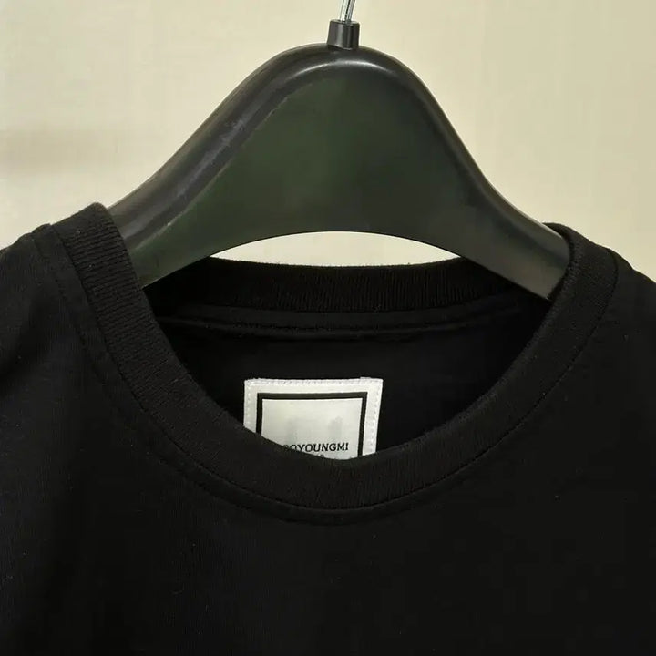 [SOLD OUT] 우영미 나비 로고 반팔 48