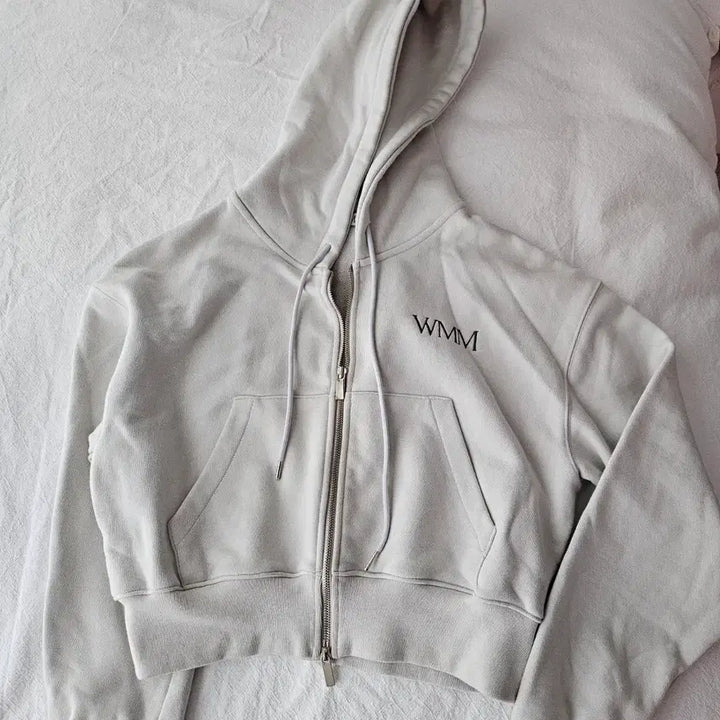 [BUNJANG] WMM Cropped Hood Zip-Up Light Grey / wmm 크롭 후드 라이트 그레이 더블유엠엠