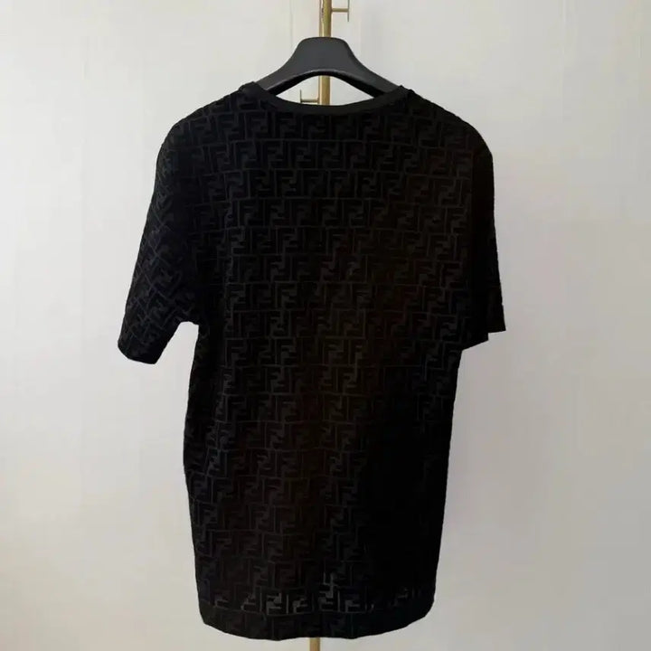 [SOLD OUT] 펜디 FF로고 벨벳 반팔 M