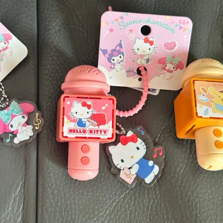 [BUNJANG] Sanrio Hello Kitty/My Melody/Pompompurin Microphone Keyring / 산리오 캐릭터 마이크 키링 (헬로키티/마이멜로디/폼폼푸린)