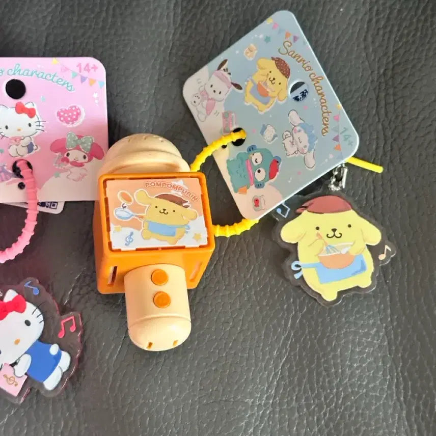 [BUNJANG] Sanrio Hello Kitty/My Melody/Pompompurin Microphone Keyring / 산리오 캐릭터 마이크 키링 (헬로키티/마이멜로디/폼폼푸린)