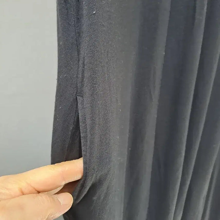 [BUNJANG] Uniqlo Sleeveless Charcoal Pocket Long Dress / 유니클로 민소매 차콜 포켓  롱 원피스