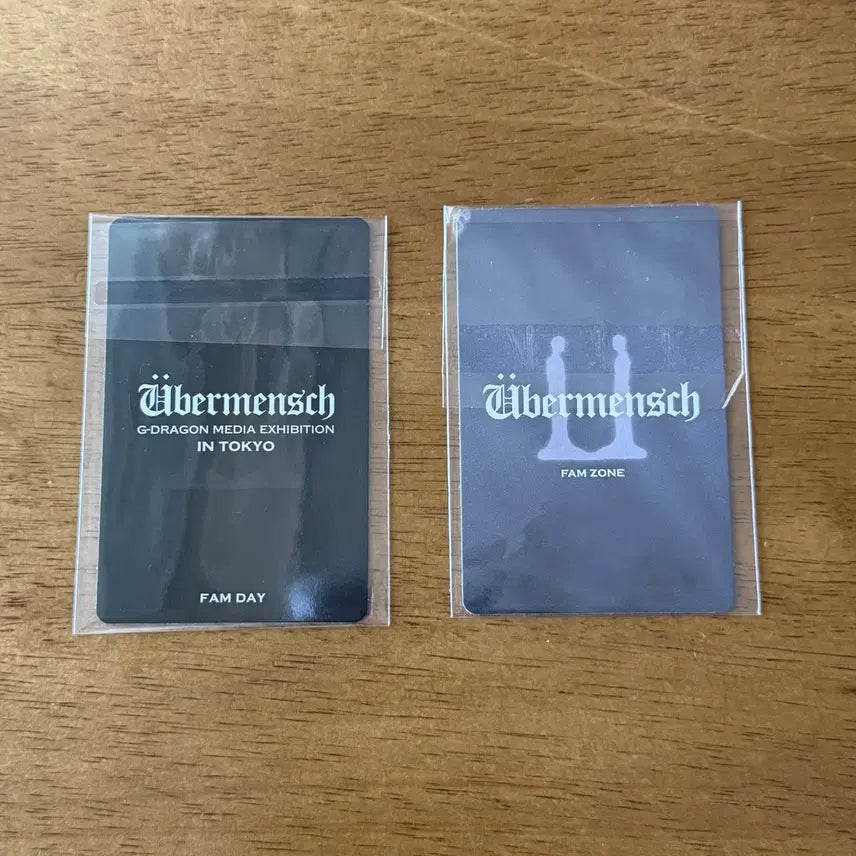 [SOLD OUT] 지드래곤 도쿄 전시회 팸데이 팸존 포카 일본