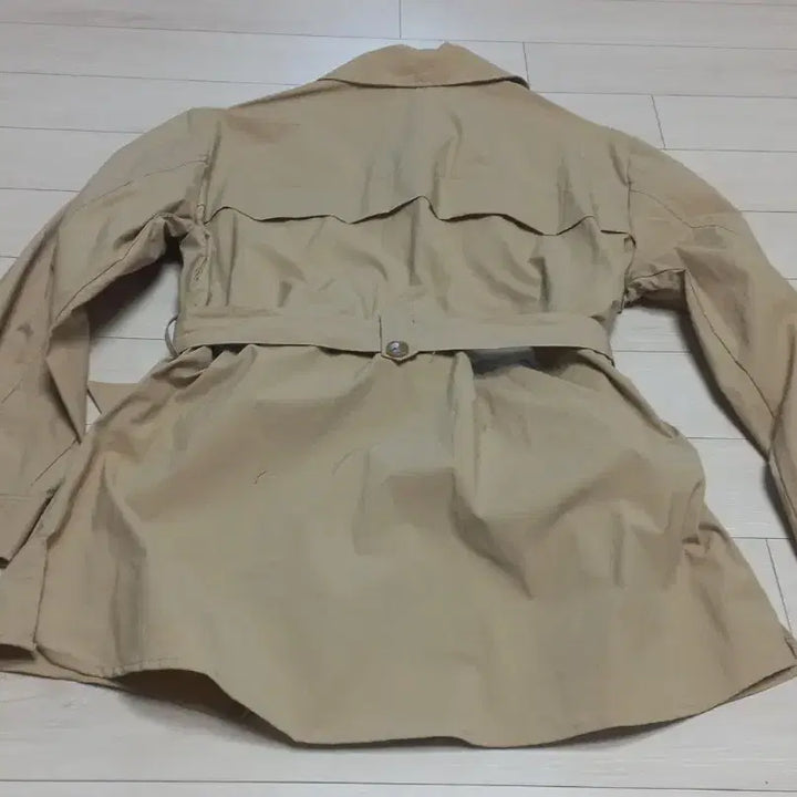 [BUNJANG] VISIT Beige Shirt Trench Coat 55 / VISIT 베이지 셔츠 트렌치코트 55