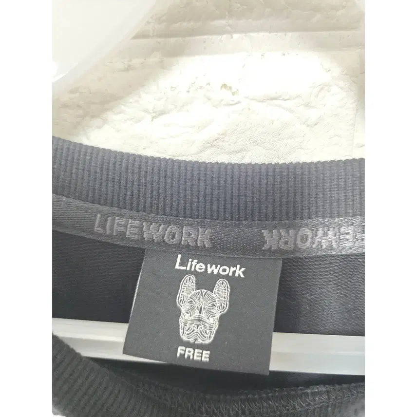 [BUNJANG] Life Work Pattern Crop Sweatshirt / Free 라이프워크 패턴 크롭 맨투맨 (새상품 / 세트) C440