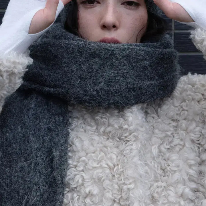[BUNJANG] LOWTIDE Big Label Scarf Charcoal / 로우타이드 머플러