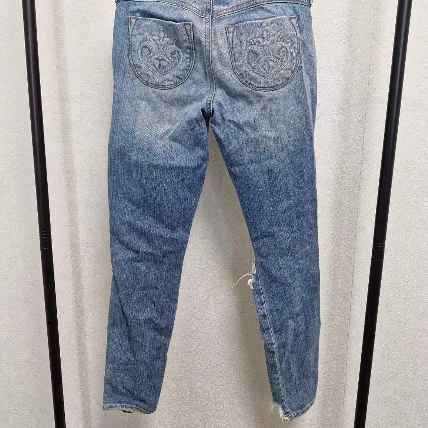 [BUNJANG] SIWY Distressed Skinny Denim Jeans / [23] SIWY 씨위 디스 스키니 데님 무파진