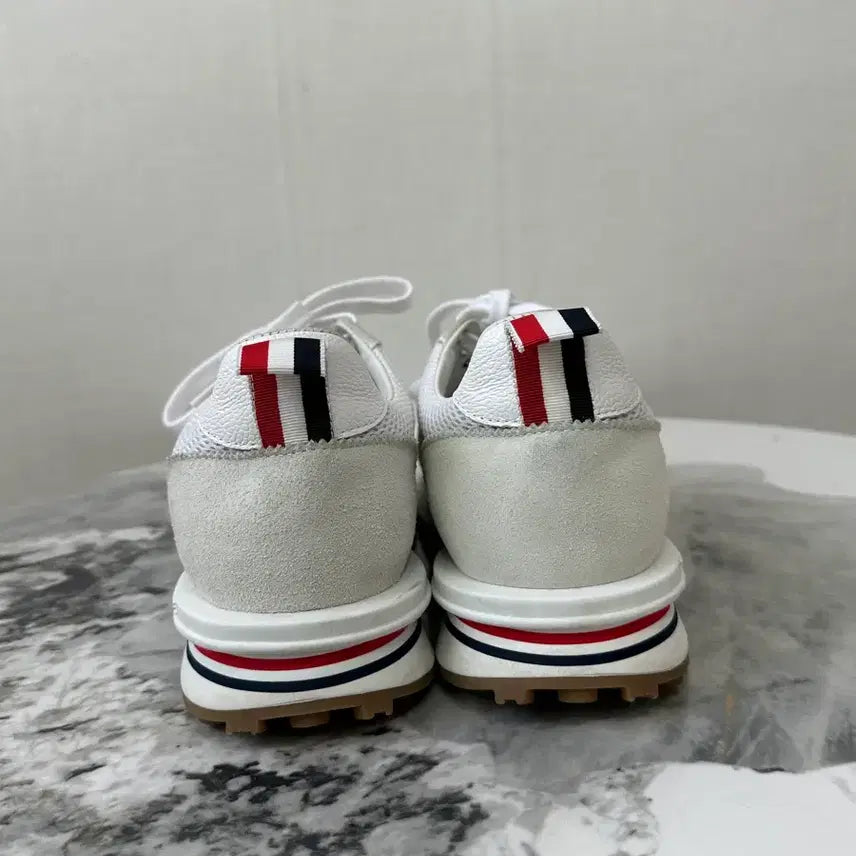 [BUNJANG] Thom Browne White Nylon Tech Runner (Size 39) / 톰브라운 화이트 나일론 테크 러너 39