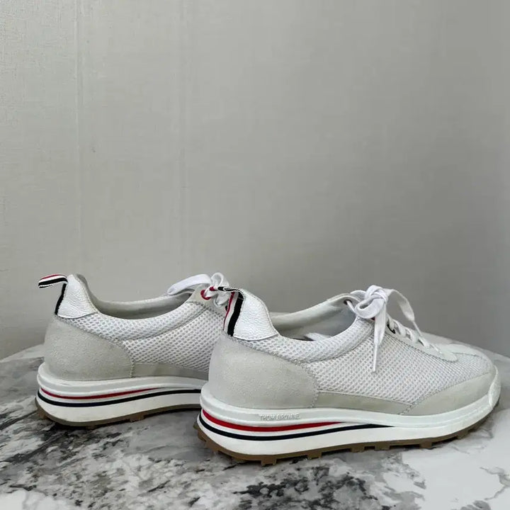 [BUNJANG] Thom Browne White Nylon Tech Runner (Size 39) / 톰브라운 화이트 나일론 테크 러너 39