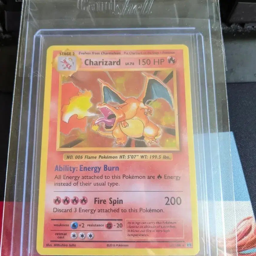 [BUNJANG] Pokemon 20th Anniversary Charizard Holo Card (US Edition) / 미국판 20주년 리자몽 포켓몬카드