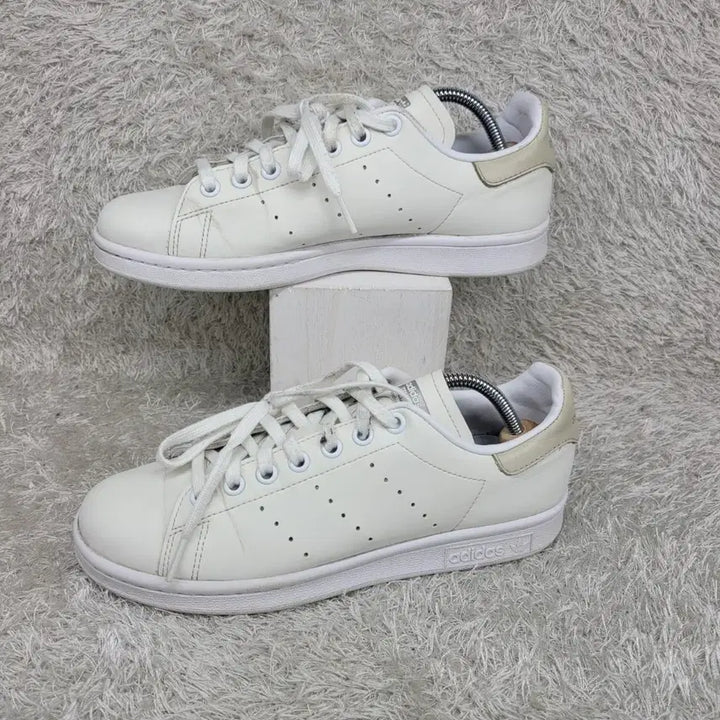 [BUNJANG] Adidas Stan Smith Sneakers (Used) / 구제짱짱맨 235 아디다스 스탠스미스 스니커즈