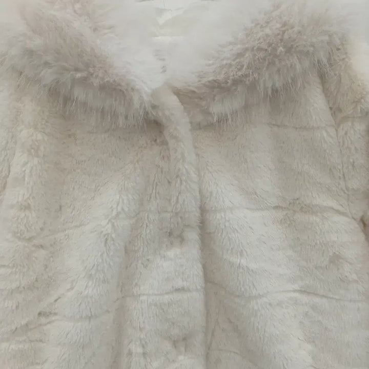 [BUNJANG] Generic Faux Fur Hooded Winter Coat / 260311-01 페이크퍼 후드 코트 여성 겨울코트